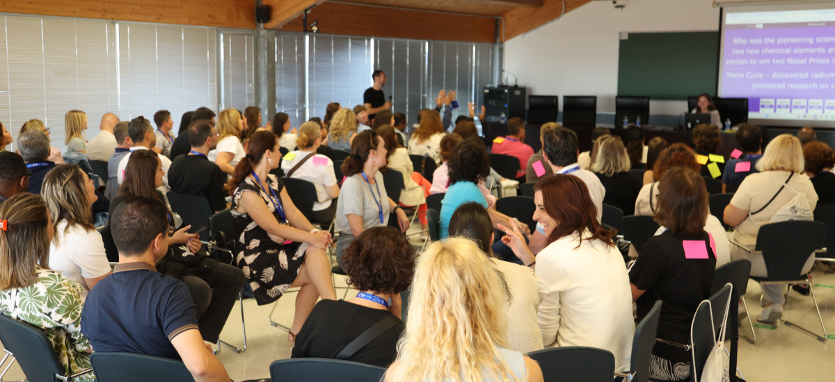 Foto: Concluye la International Staff Week con un concurso de conocimientos sobre Europa en el d