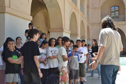 foto: Escolares de San Javier montan su propia maqueta aeronáutica en la UPCT